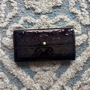 Louis Vuitton Patent Monogram Long Wallet in Black